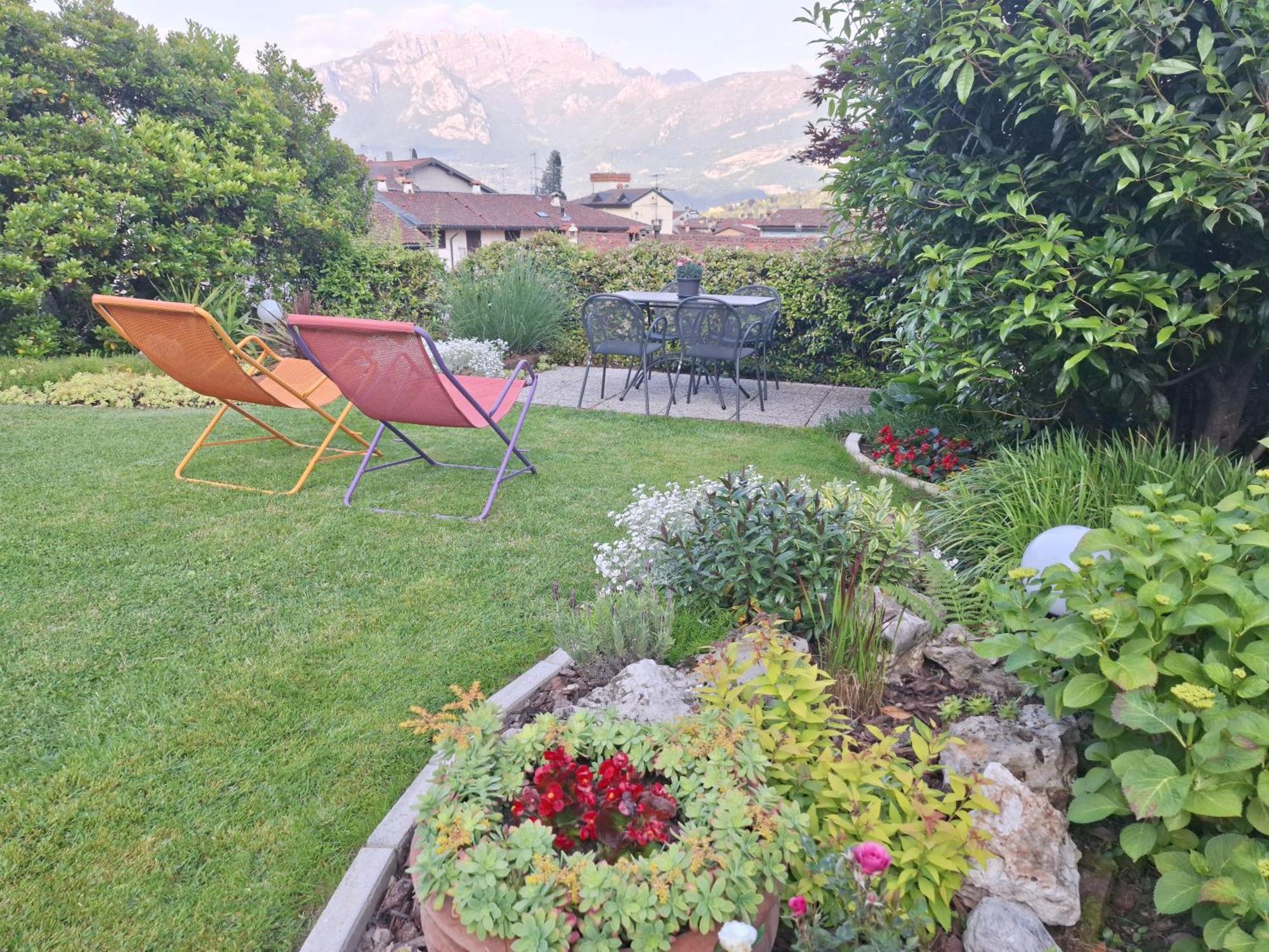 Relais Garden Lecco Bed & Breakfast Valmadrera Exterior photo